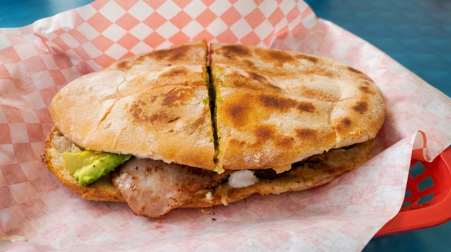 Tortas, fajita tacos, elote loko